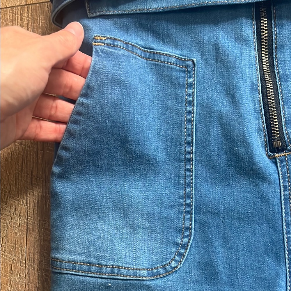 Blue Denim Overalls with Short Sleeves and Front Zipper - Picture 10 of 14